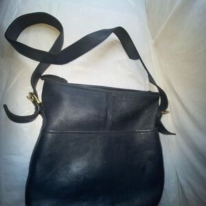 Coach vintage Leather Shoulder Bag